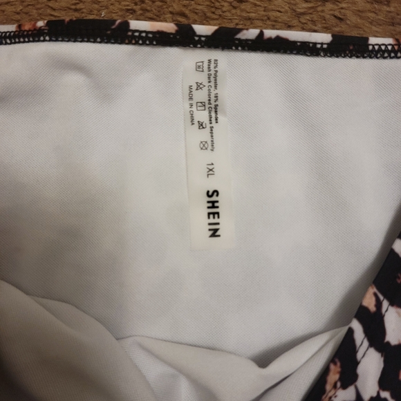 NWOT Shein 2pc. Bathing suit 1XL - Picture 3 of 7